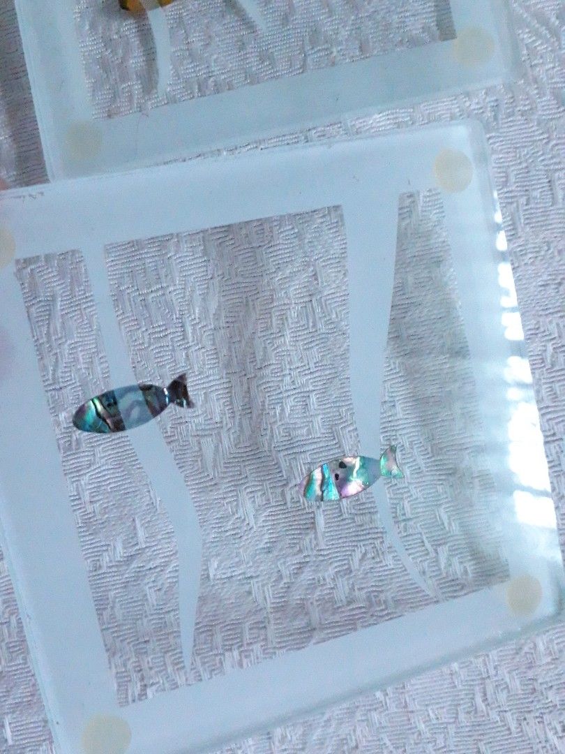Smashing Glass Coasters with Fish and Underwater Design, Furniture