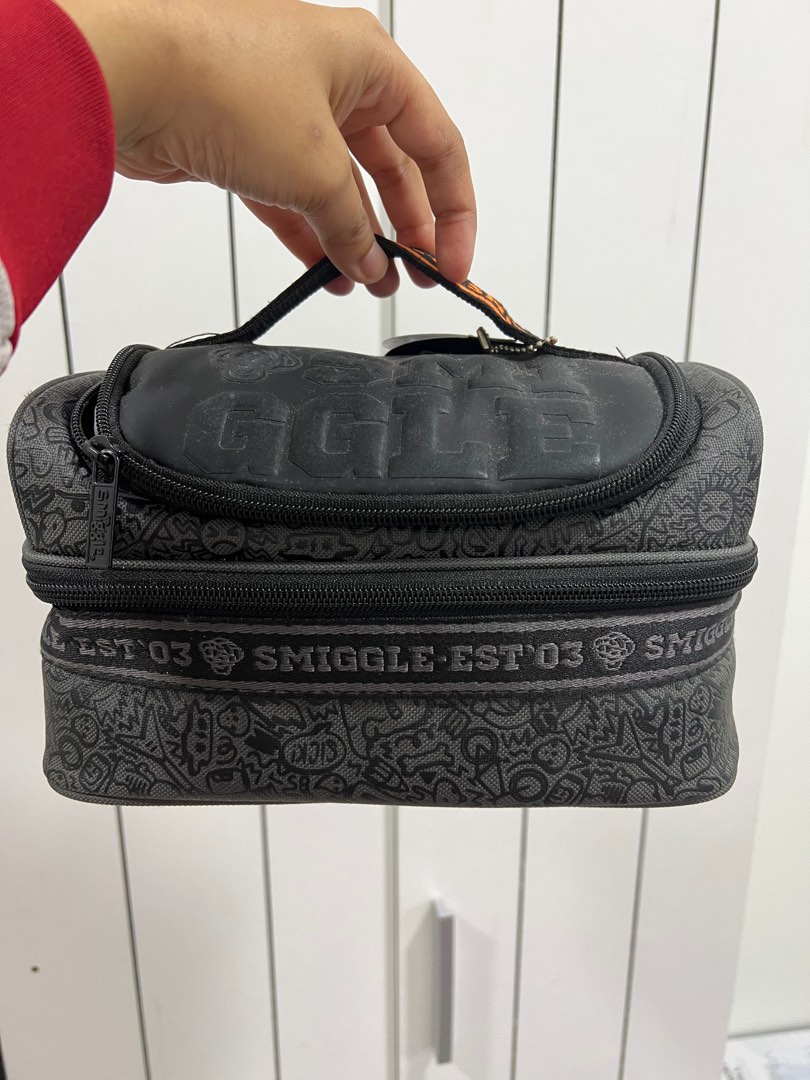 Smiggle Lunch Box, Luxury, Bags & Wallets on Carousell