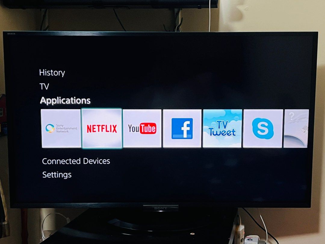 Sony Bravia Smart Tv 46 inches, TV & Home Appliances, TV