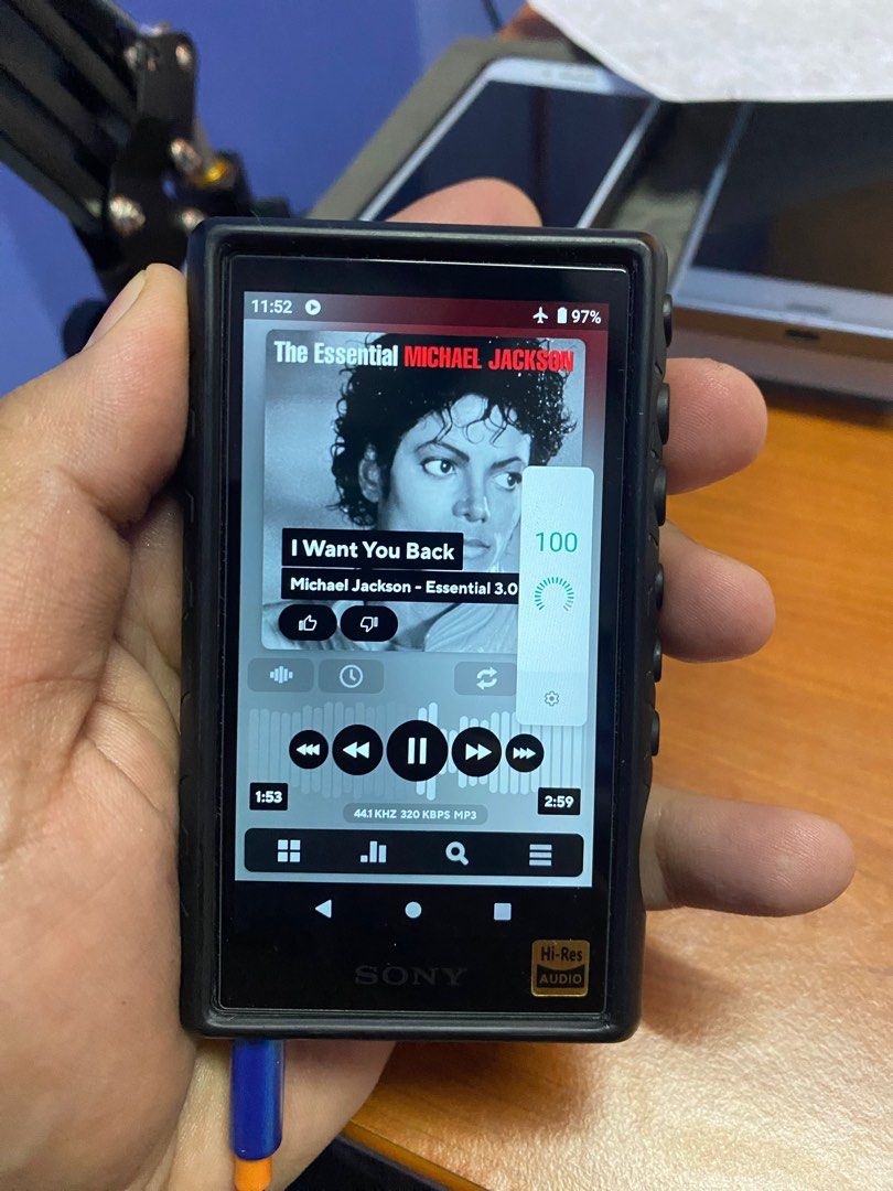 Sony NW A105 - review unit, Audio, Portable Music Players on Carousell