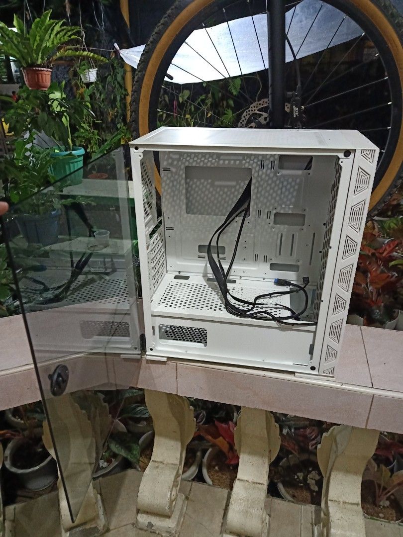 System Unit Case, Computers & Tech, Parts & Accessories, Computer Parts