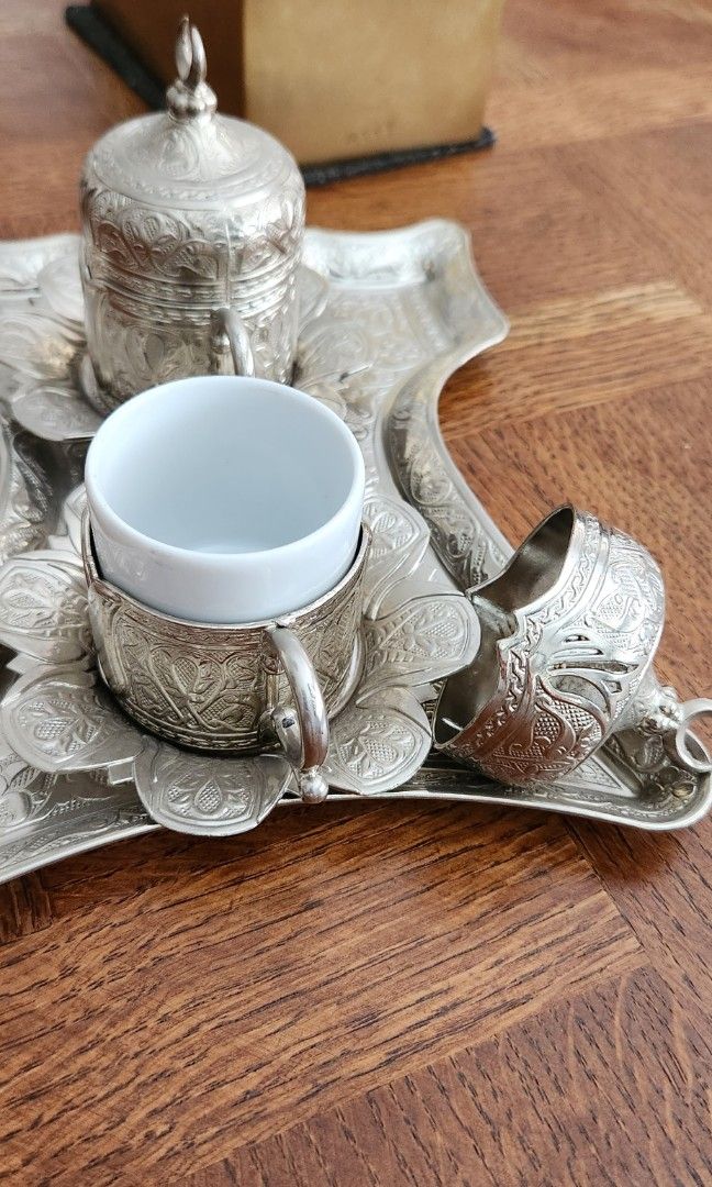Tea set (Category: Vintage Collectibles) located in Singapore. Submitted by bestyle (Listing ID 1197544239, Image 1). Description: Turkish tea set.