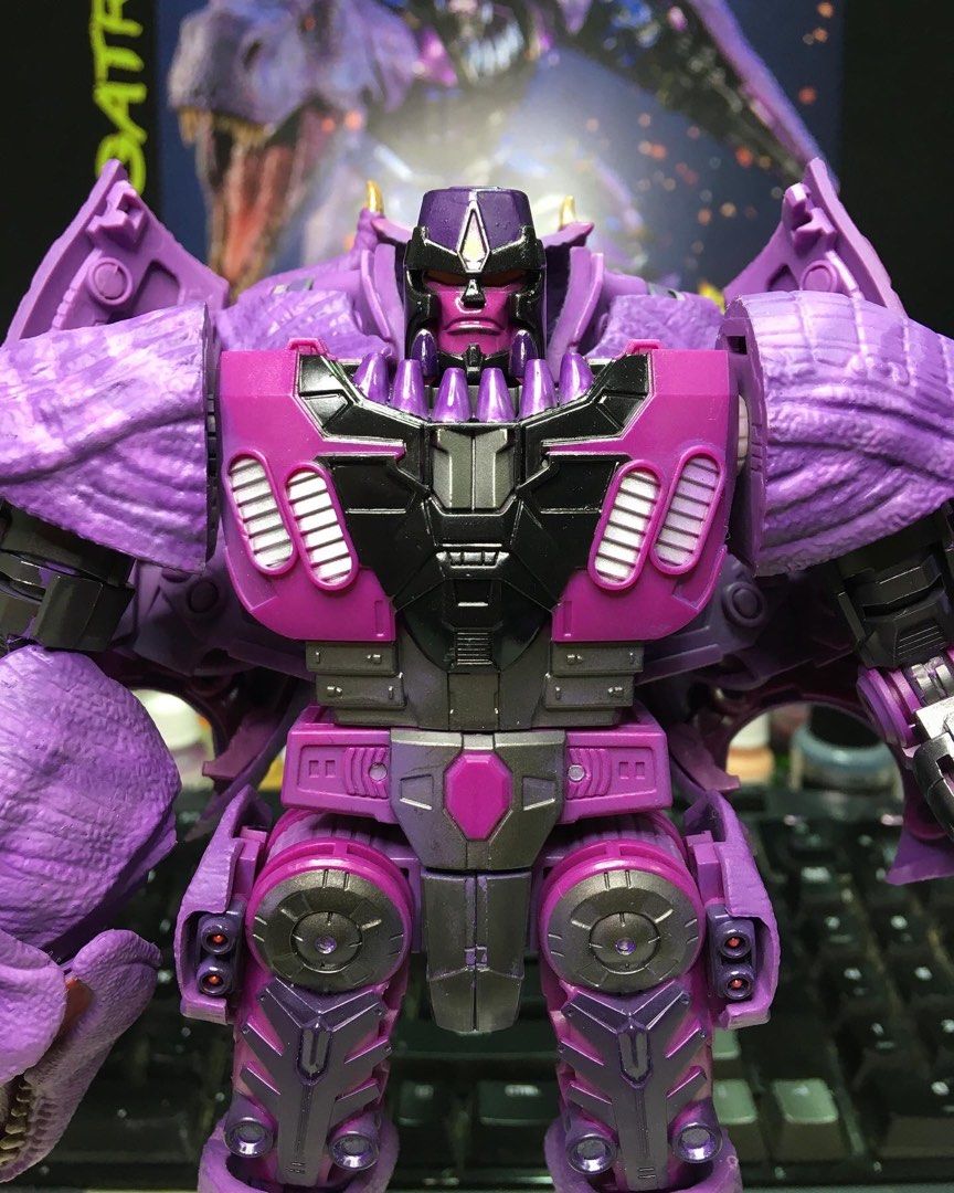 Transformers Generations War for Cybertron Kingdom Leader Beast Wars