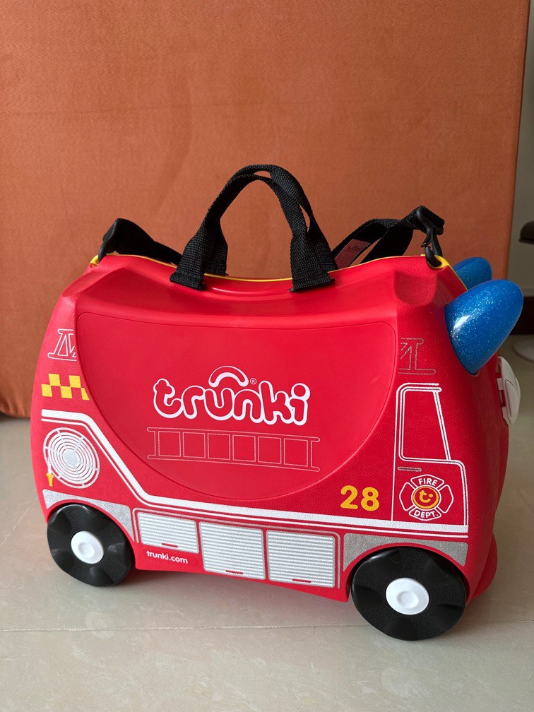 Trunki shop fire truck