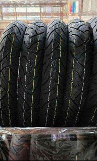 Tubeless tires for motorcycle