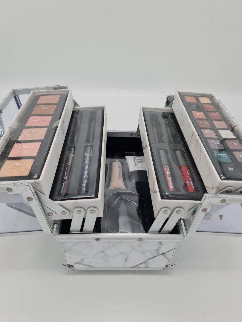 Ulta Beauty Collection with Make up Train Case, Beauty & Personal Care, Face, Makeup on Carousell