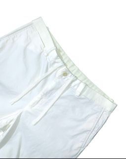 Uniqlo chino putih pria size L lp 84-92 like new