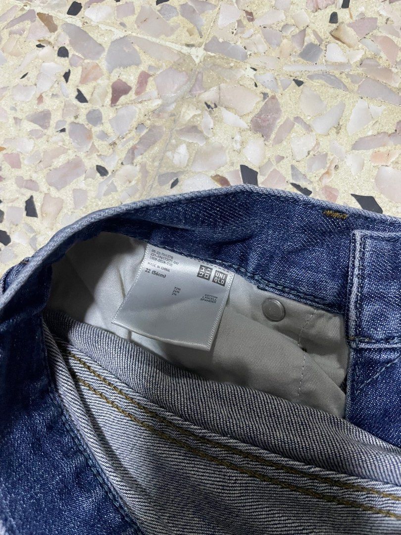 Uniqlo slim boyfriend tapered best sale