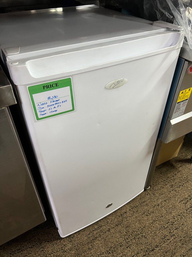 fridge very small