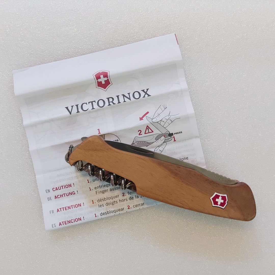 Victorinox Ranger Wood Swiss Army / Pocket Knife, 10 Functions - No.  0.9561.63 — Loewen META trading GmbH