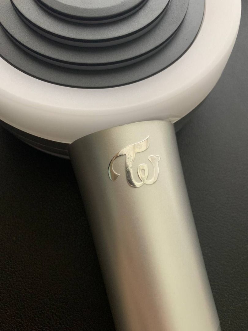 [WTS/LFB] TWICE Lightstick Candy Bong Gen Z // Candy Bong 1st Gen