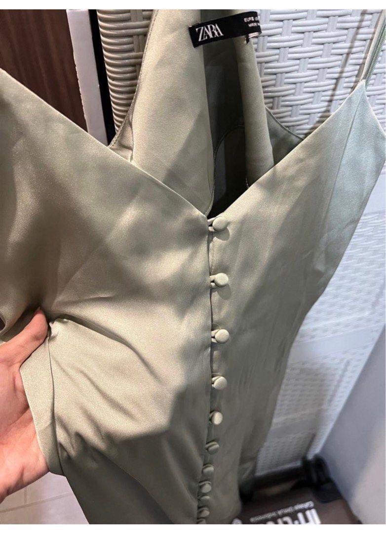 Zara dress sage green, Fesyen Wanita, Pakaian Wanita, Gaun & Rok di