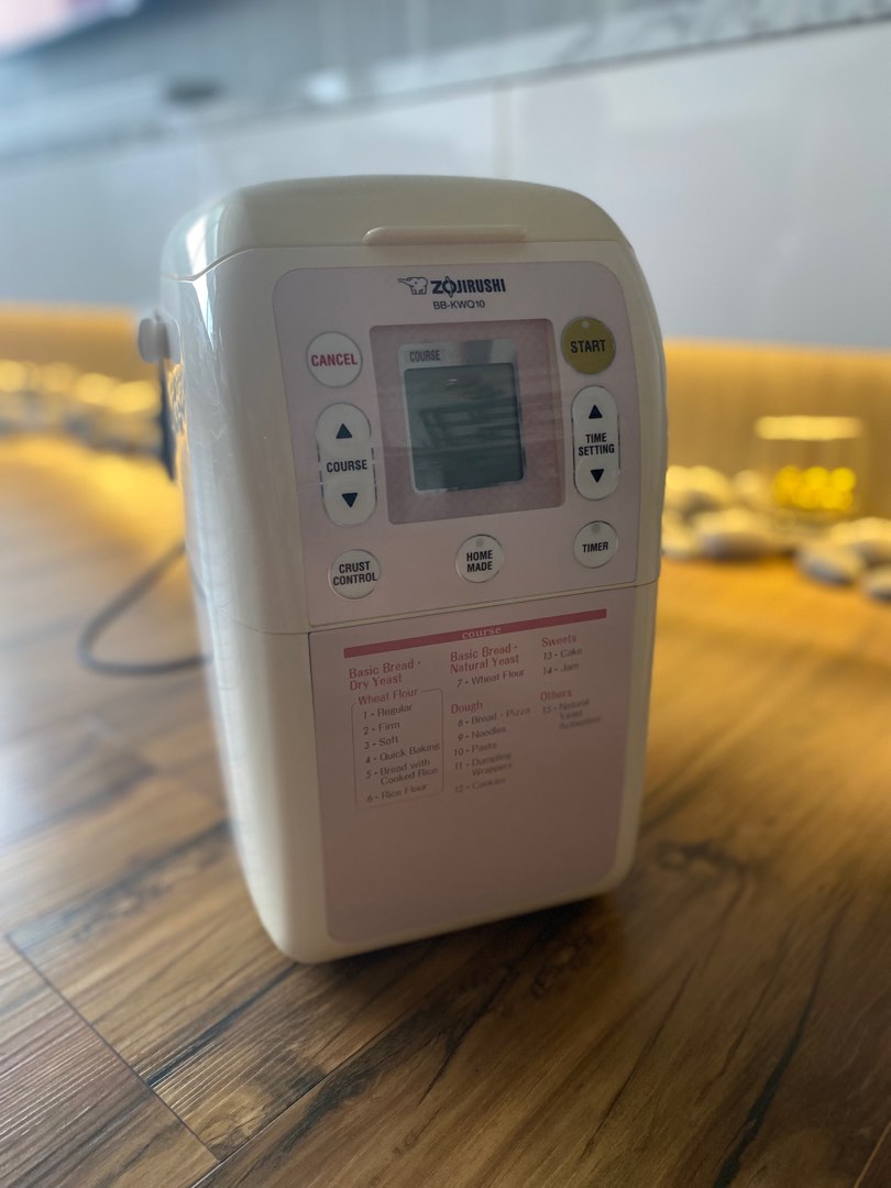 Zojirushi Breadmaker, TV & Home Appliances, Kitchen Appliances