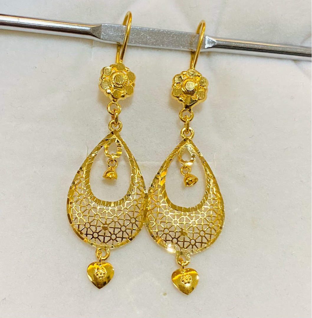 Golden best sale earrings jewelry