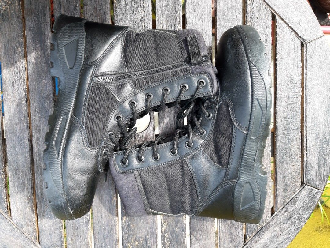 9.5UK RESPONSE GEAR SIDE ZIP II TACTICAL BOOTS Men s Fashion