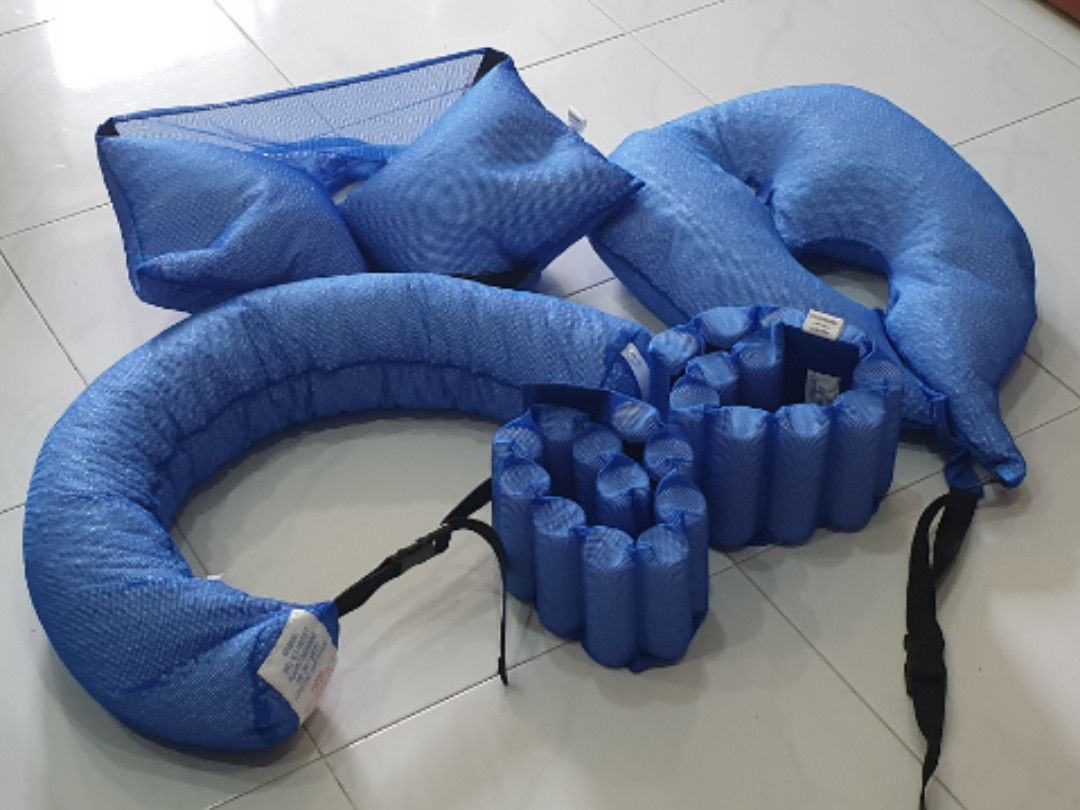 AquaFit Product of Theraquatics Australia (water fitness floats