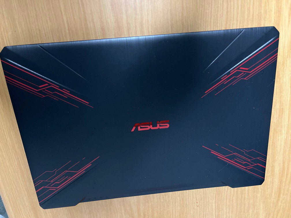 Asus TUF Gaming FX504GD-FX80GD - Ordinateurs
