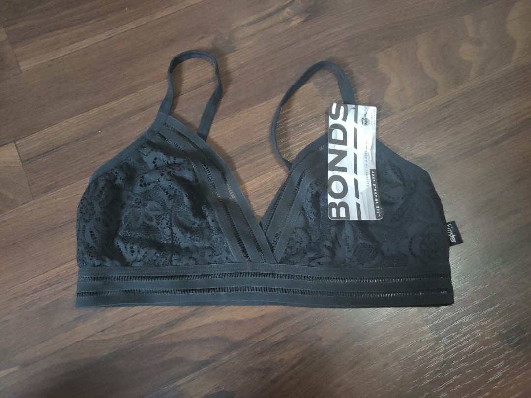 BONDS • Basic Logo Bralette, Women's Fashion, Undergarments & Loungewear on  Carousell