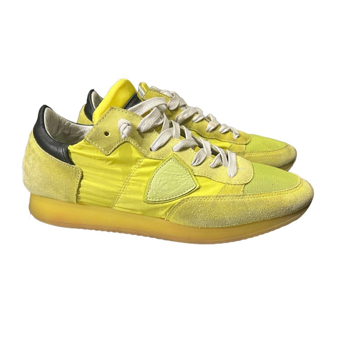 Nice yellow clearance shoes