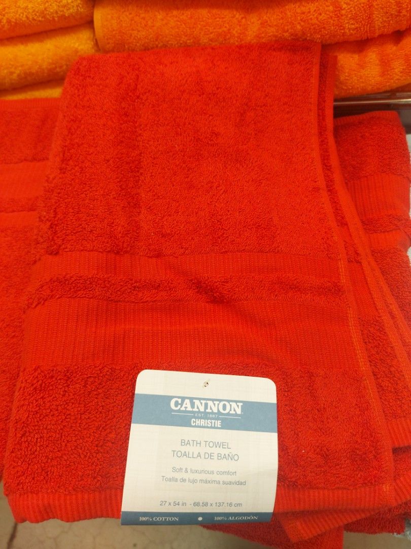 Bath towel brand new cannon (Category: Bedding & Towels) located in Manila. Submitted by maxessentials (Listing ID 1197775734, Image 1). Description: brand new.