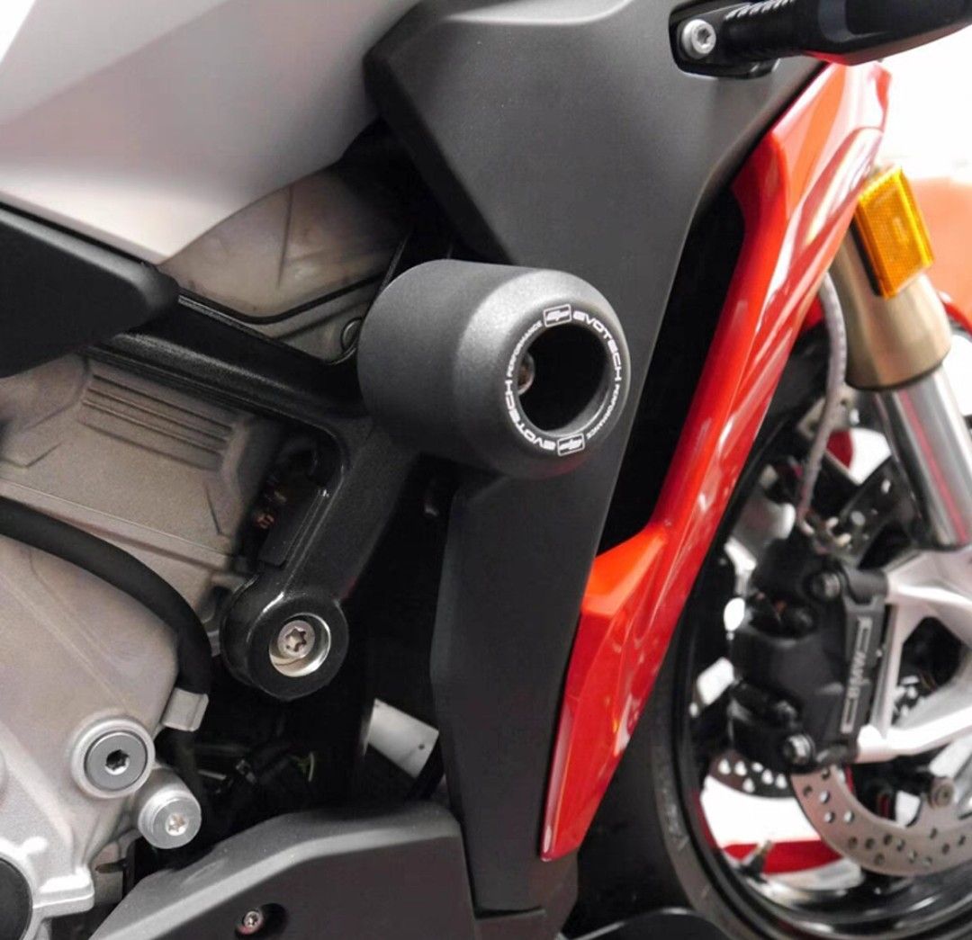 BMW S1000XR Evotech Frame Sliders, Motorcycles, Motorcycle Accessories