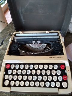 British made Smith Corona portable typewriter (antique