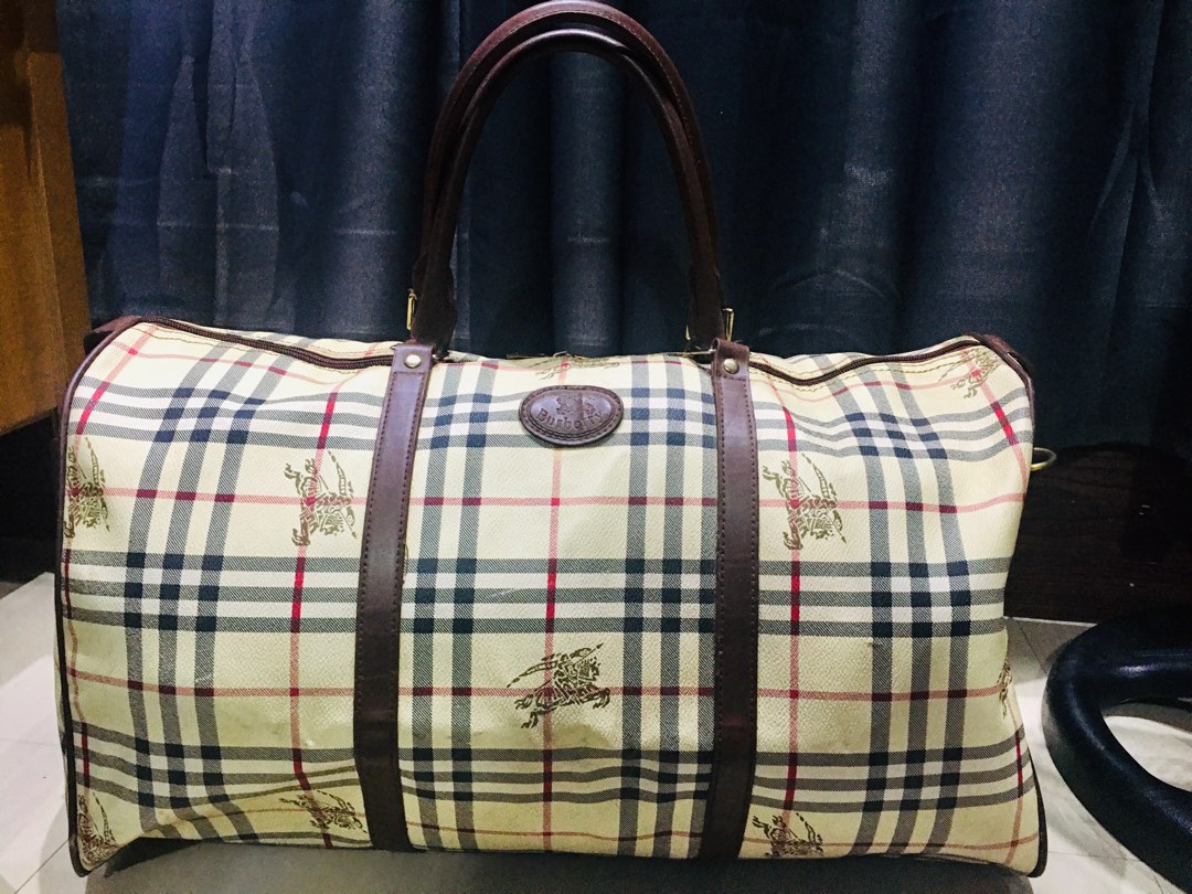 Burberry hotsell duffle bag
