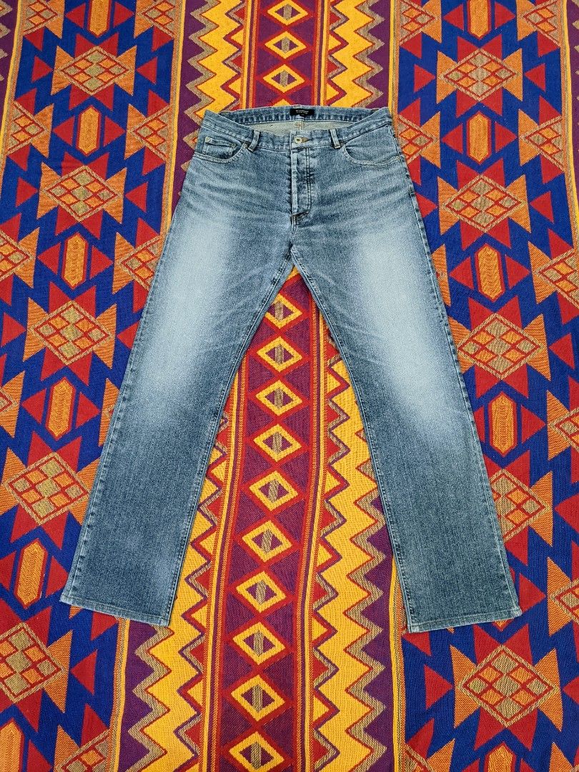 Burberry jeans Men s Fashion Bottoms Jeans on Carousell