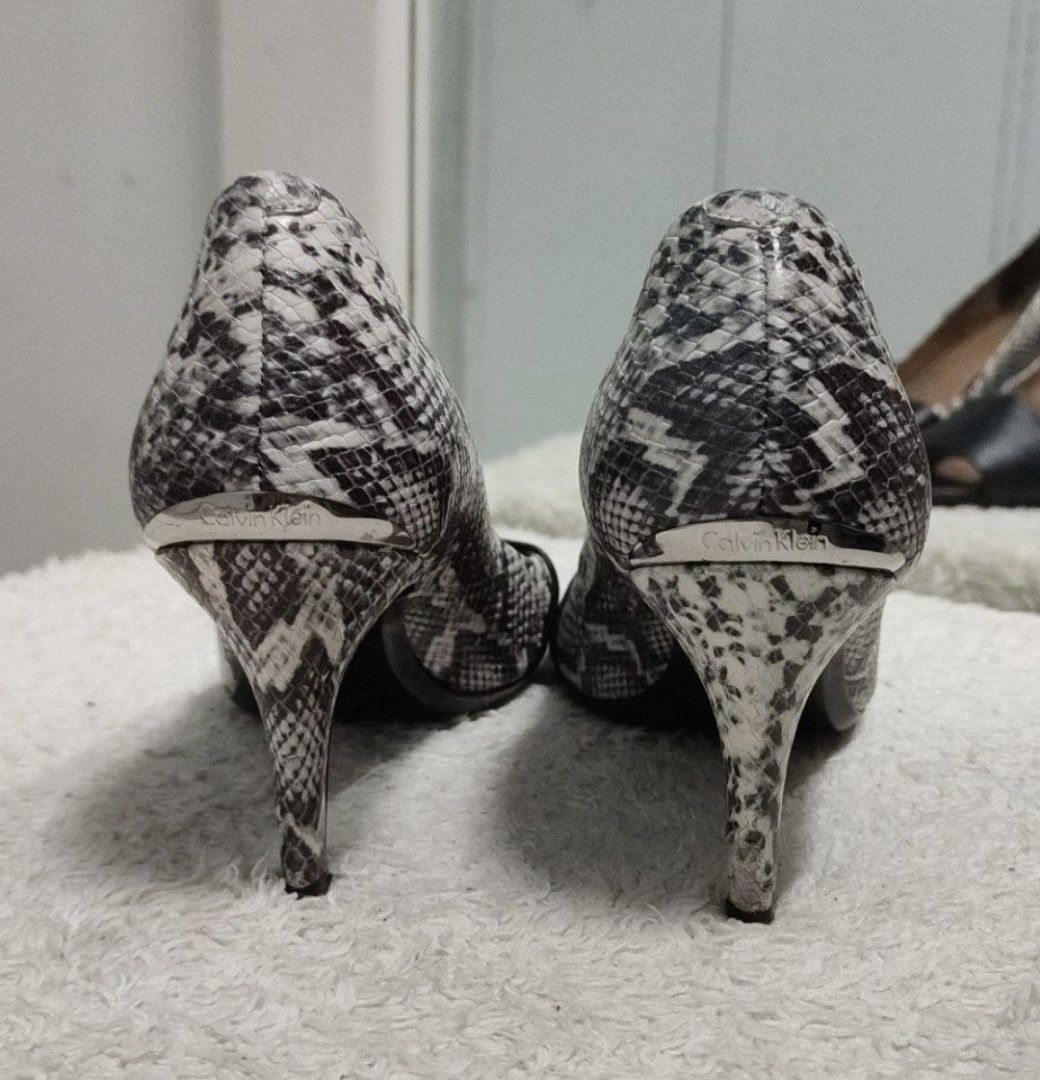 Calvin klein open toe heels store