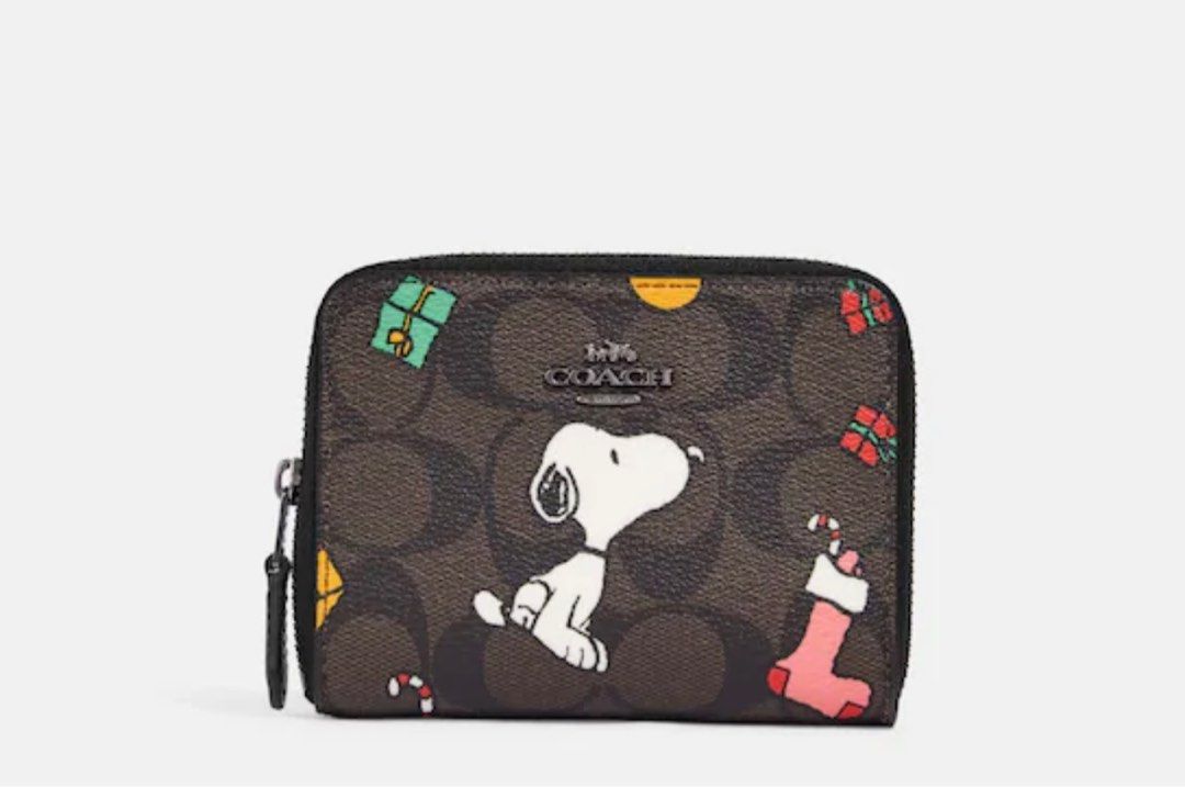 Ready stock Last piece Coach x peanuts Snoopy wallet Women s Fashion Bags Wallets Purses Pouches on Carousell
