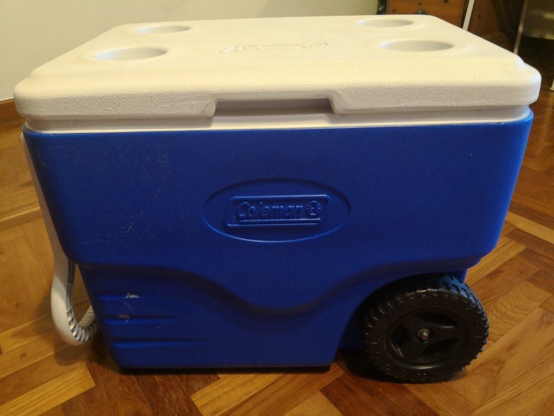 Coleman Cooler Box wheels, Furniture & Home Living, Outdoor Furniture