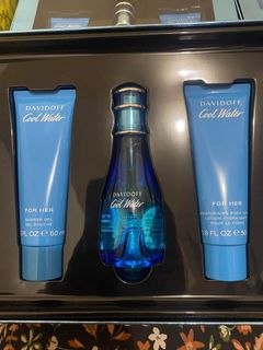 (Category: ) located in . Submitted by maiyasluxurybagshoppe (Listing ID 1197784064, Image 1). Description: .