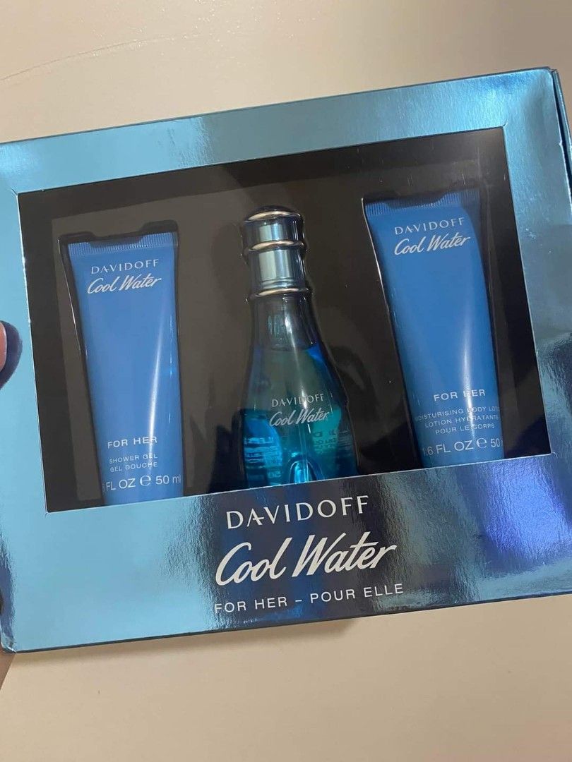 Cool Water Davidoff for women (Category: Fragrance & Deodorants) located in Mabalacat. Submitted by maiyasluxurybagshoppe (Listing ID 1197784064, Image 2). Description: .