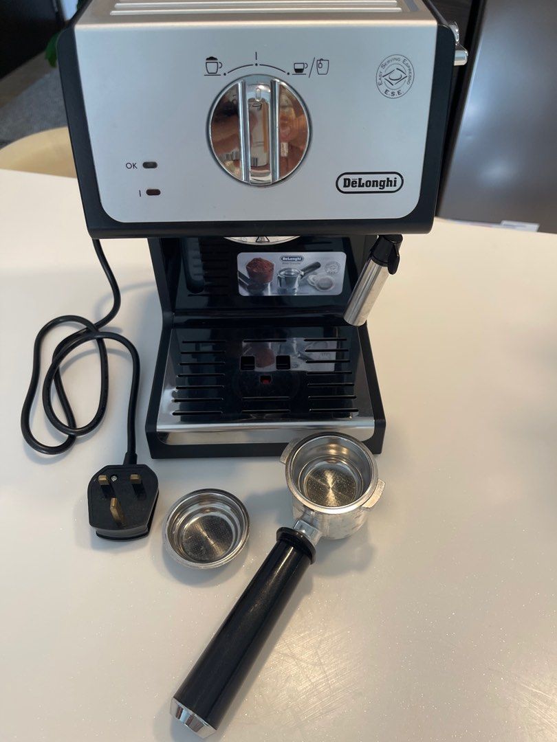 Delonghi coffee machine ECP35.31, TV & Home Appliances, Kitchen