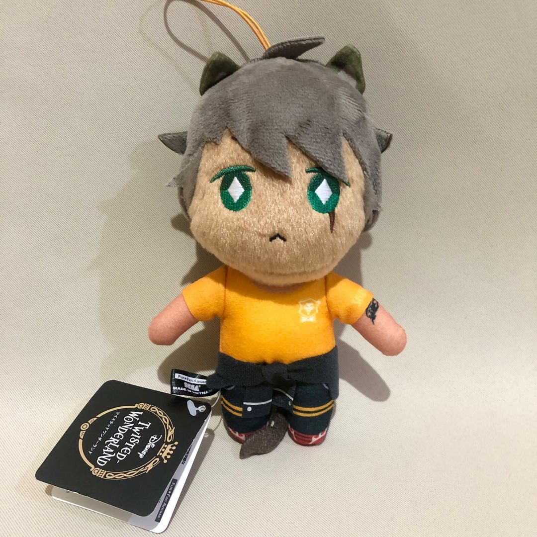 Aitai☆Kuji Twisted Wonderland Disney Store Goods School and Gym Uniform  Plush Leona Kingscholar