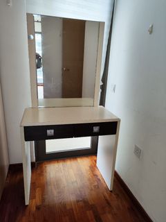 (Category: ) located in . Submitted by hty001 (Listing ID 1197753196, Image 1). Description: .