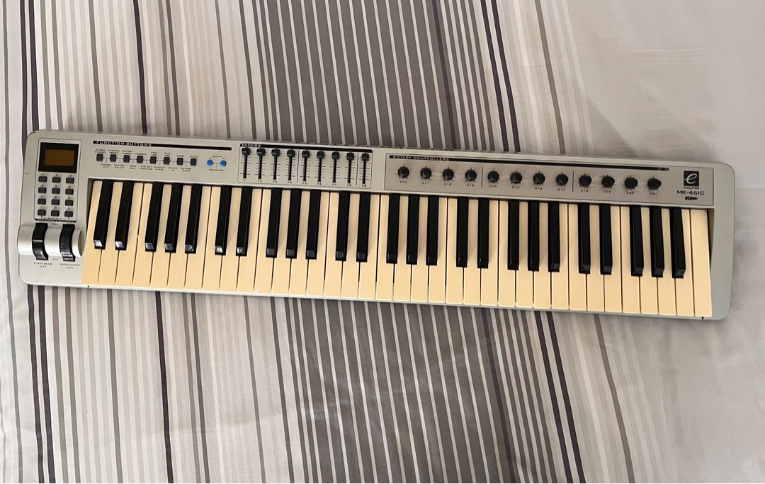 Evolution MIDI keyboard, 興趣及遊戲, 音樂、樂器 & 配件, 樂器 Carousell