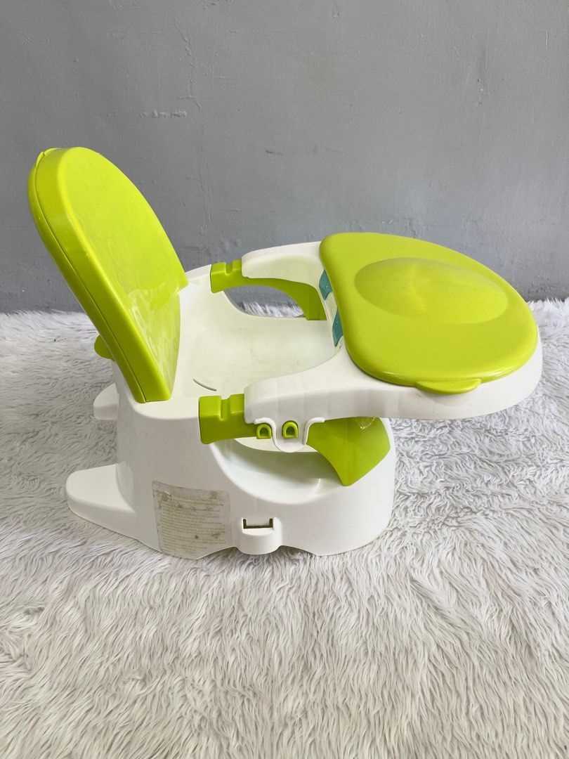 FISHER PRICE PORTABLE FEEDING CHAIR, Babies Kids, Nursing Feeding, Baby