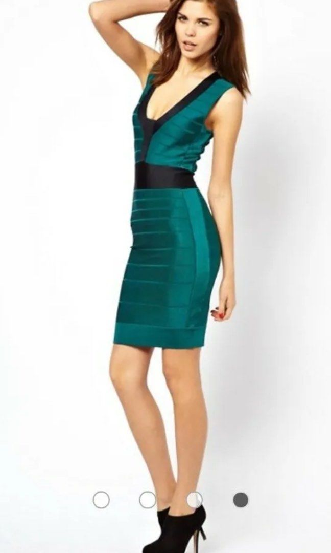 French Connection bandage dress (Category: Dresses) located in Donsol. Submitted by saksthriftavenuebyluckymaria8 (Listing ID 1197946029, Image 2). Description: size 2 US / Uk 6 fits S to near M chest 18-20in waist 12-15in hips 16-22in length 40in armhole 10in shoulder 15in excellent condition no discoloration stretchable with a minimal snag - check last pic For slim ladies .