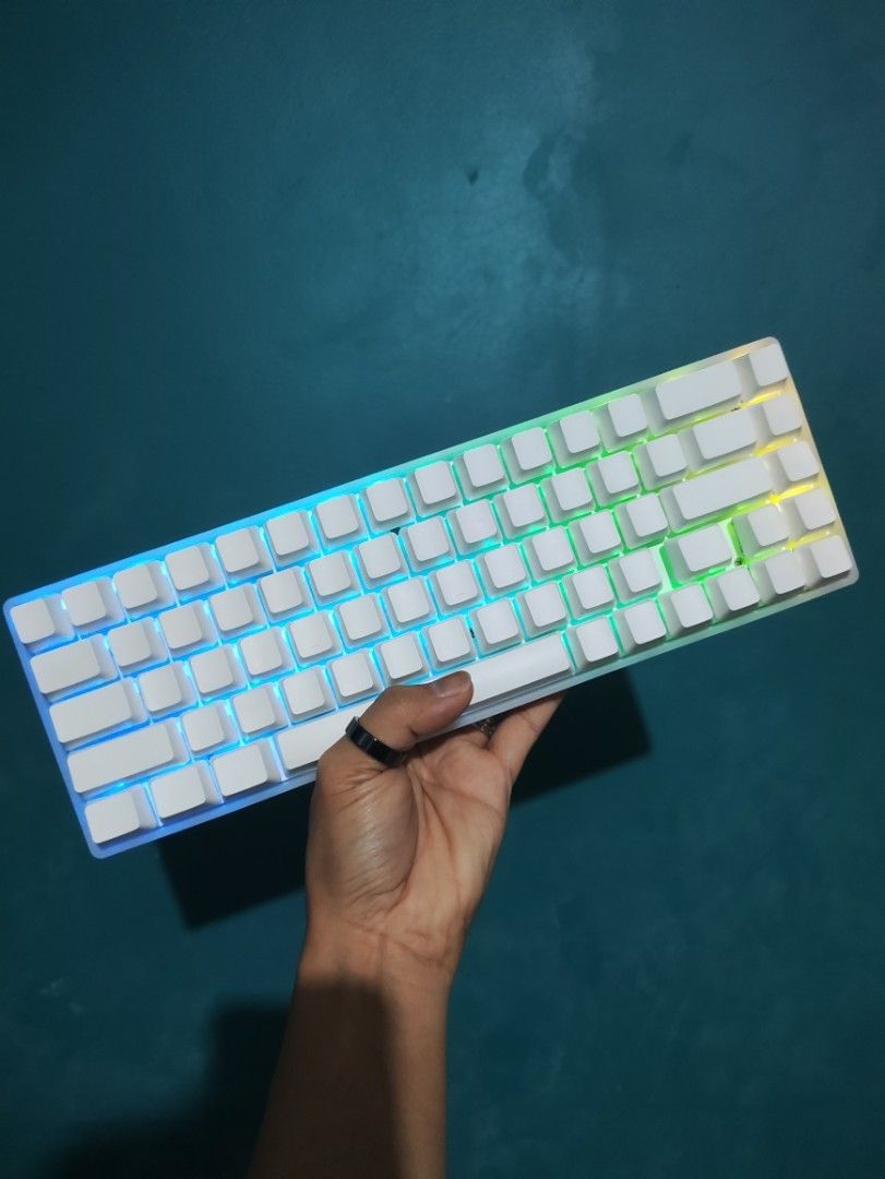 Fully modded Mechanical Keyboard garuda Gear GG68B, Computers & Tech