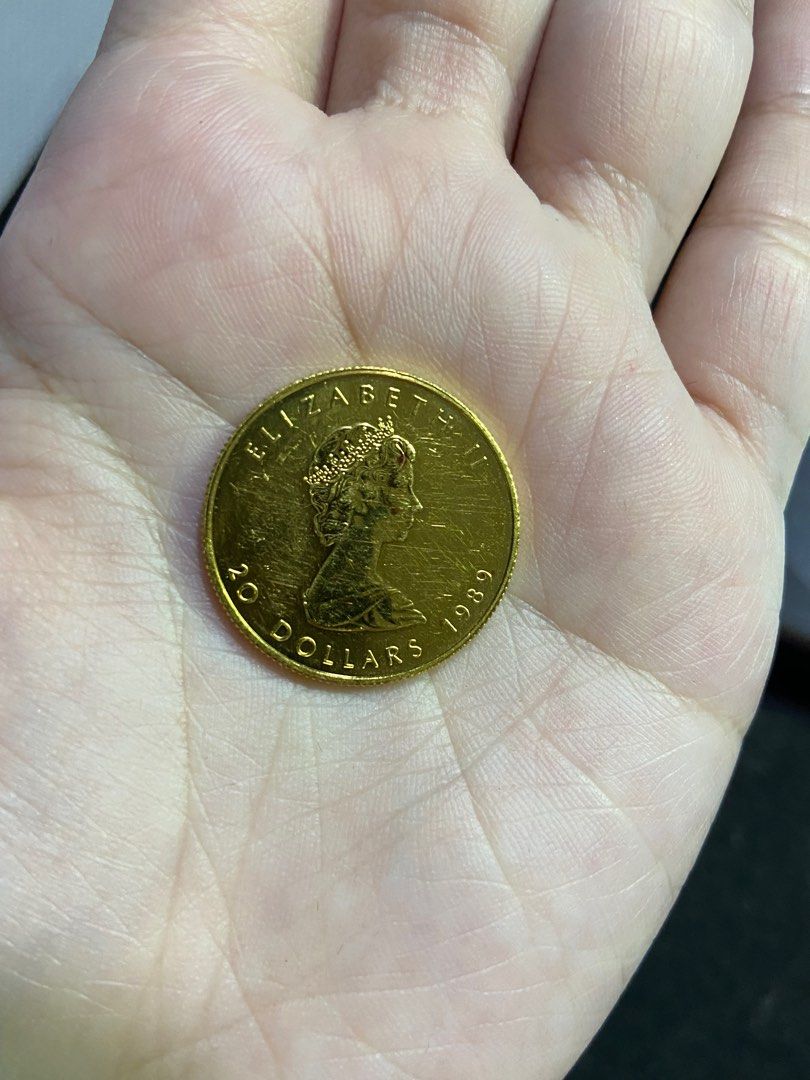 Gold coin Queen Elizabeth australian dollar, Hobbies & Toys