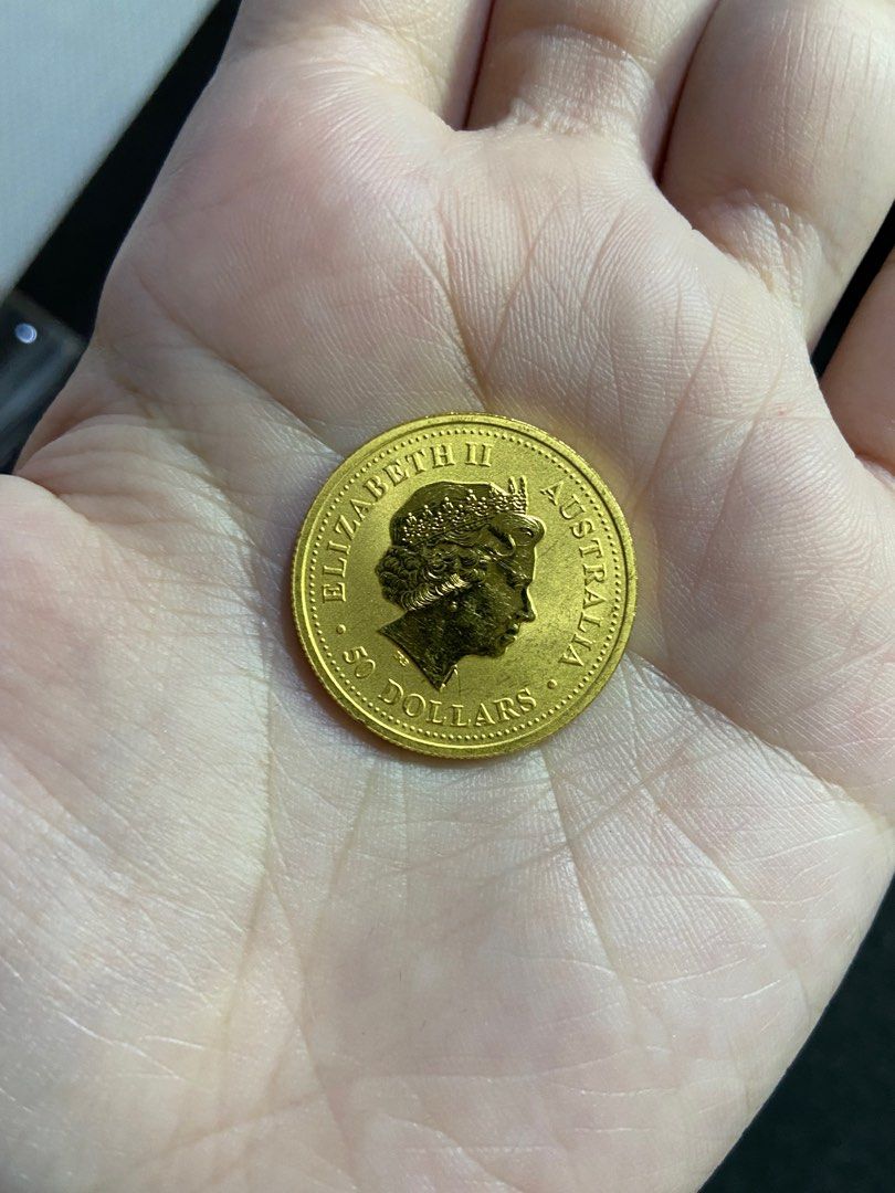 Gold coin Queen Elizabeth australian dollar, Hobbies & Toys