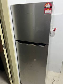 HiSense Refrigerator