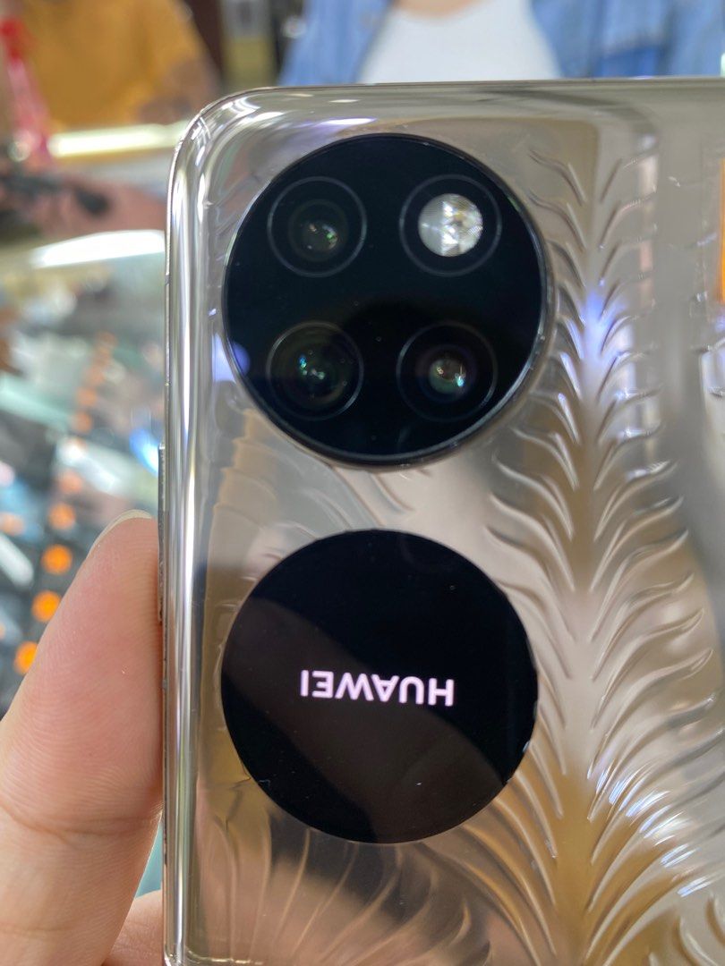 HUAWEI P50 12/512 OPENLINE GLOBAL VERSION NO ISSUE (Category: Huawei) located in Pasig City. Submitted by fairgadgetshop (Listing ID 1197787578, Image 2). Description: OPEN FOR SALE, SWAPPING OR TRADE-IN & BUYING. (RFS: BUY & SELL) Selling Preloved: HUAWEI P50 POCKET 12/512 OPENLINE GLOBAL NO ISSUE ✔️100% Original secondhand ✔️9/10 Smoothness ✔️Openline ✔️Not Refurbished ✔️No hidden account ✔️No hidden issue ✔️No history of repair ✔️Test all you 