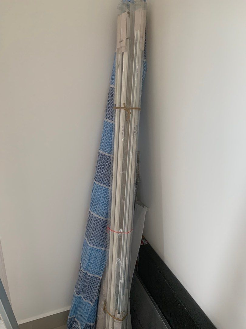 PRICE** IKEA Vidga Single Track Rail 140cm & Vidga Glider and