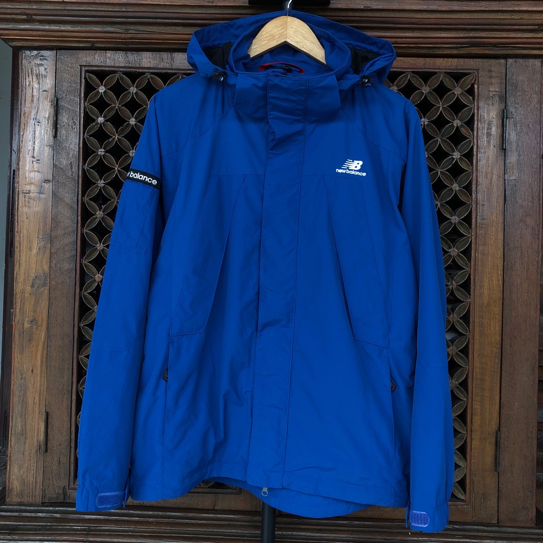 Jaket outdoor new balance original Clearance