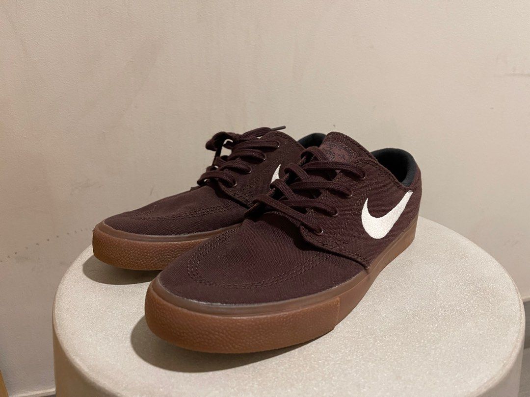 Janoski gum outlet sole