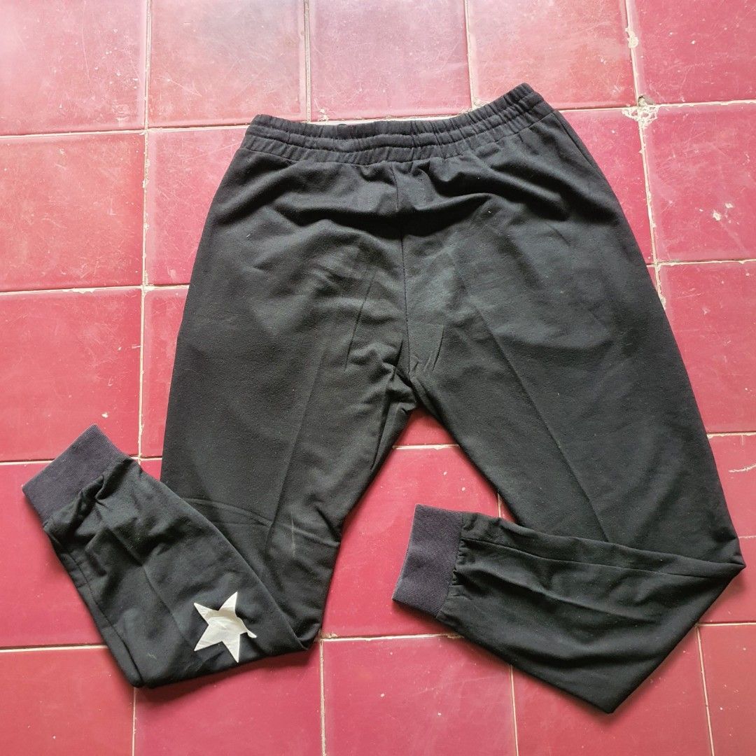 JOGGER PANTS BOY LONDON, Fesyen Pria, Pakaian Bawahan di Carousell