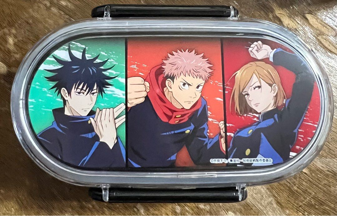 Jujutsu Kaisen 2 layer lunch box, 其他, 其他 Carousell