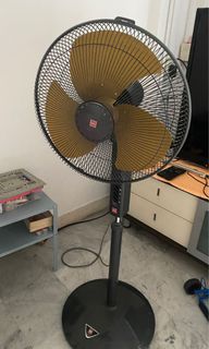 (Category: ) located in . Submitted by Anna1 (Listing ID 1197794841, Image 1). Description: .